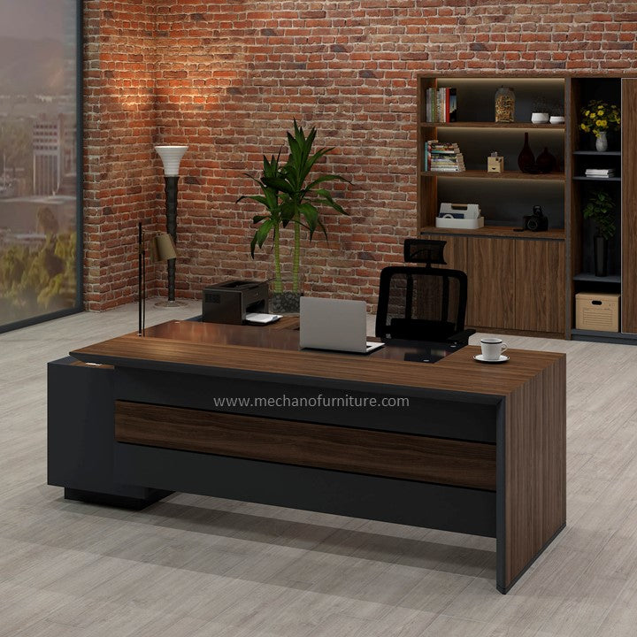 Avant (Table with Integrated Side Rack)