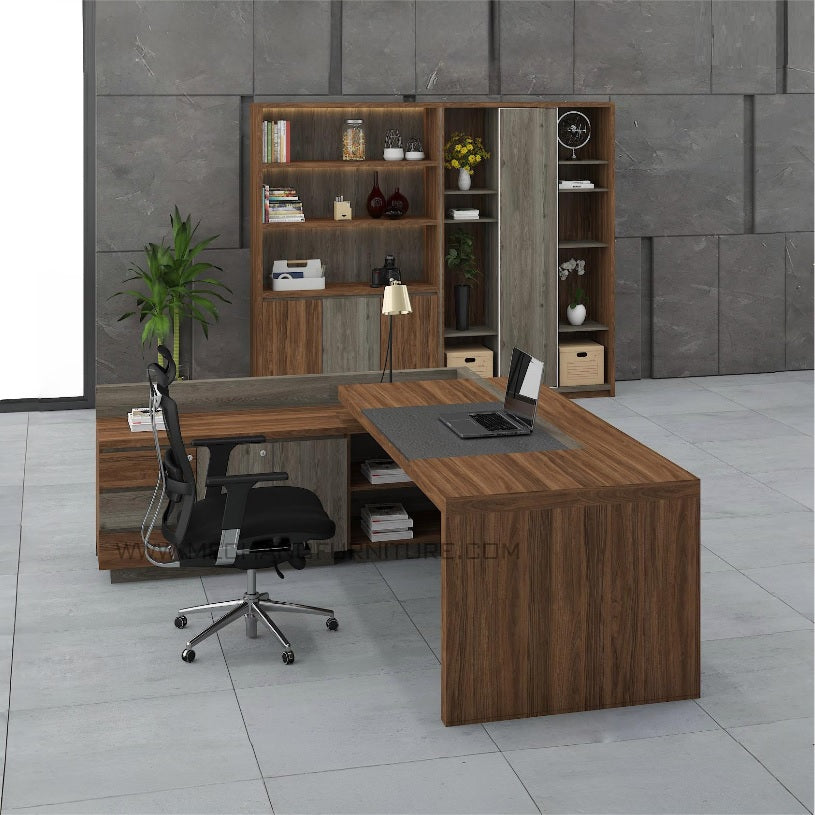 Delegato (Table with Side Rack)