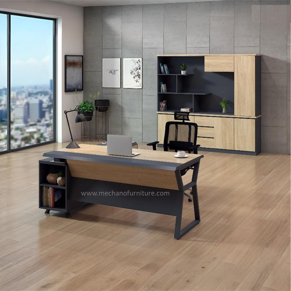 Diabolo-2 (Table with Integrated Side Rack)