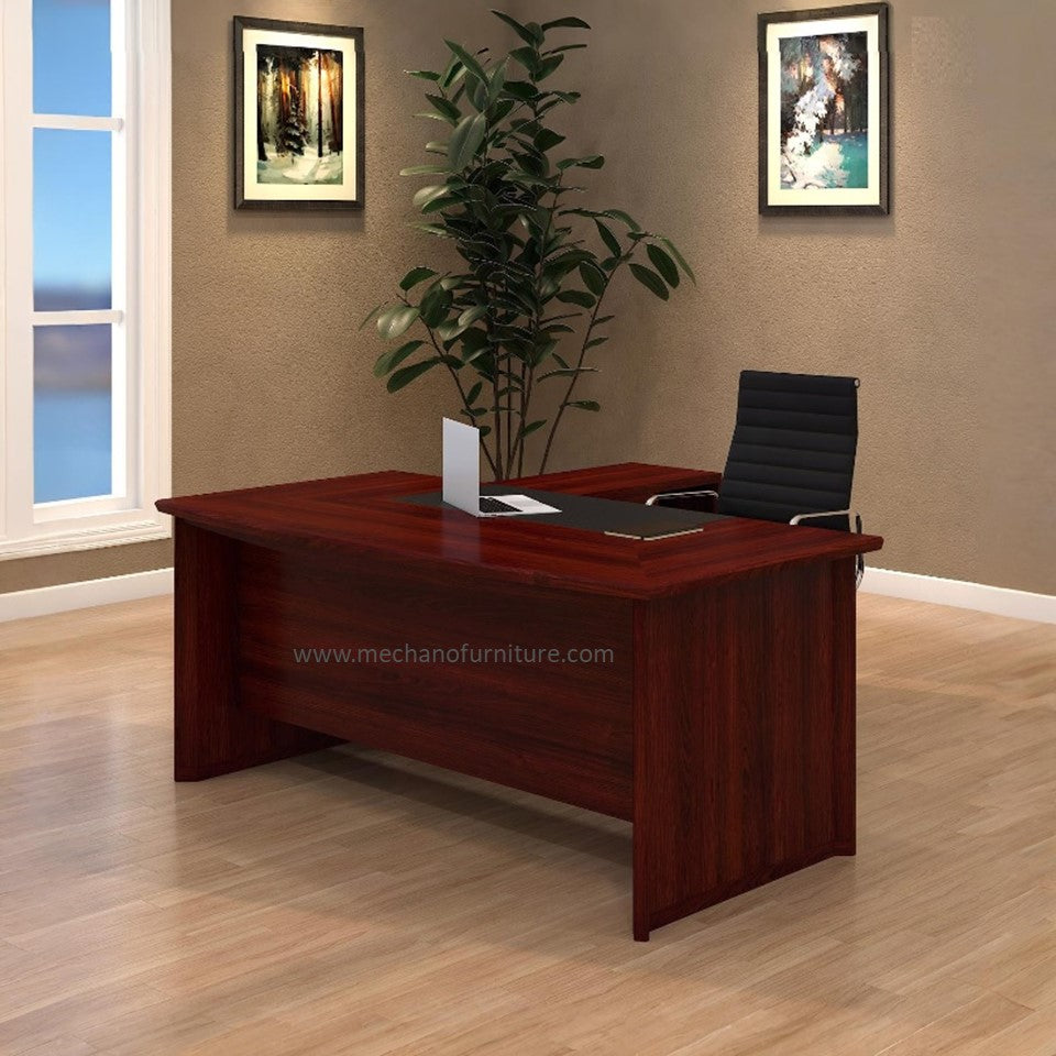 Marcus (Table with Side Rack)