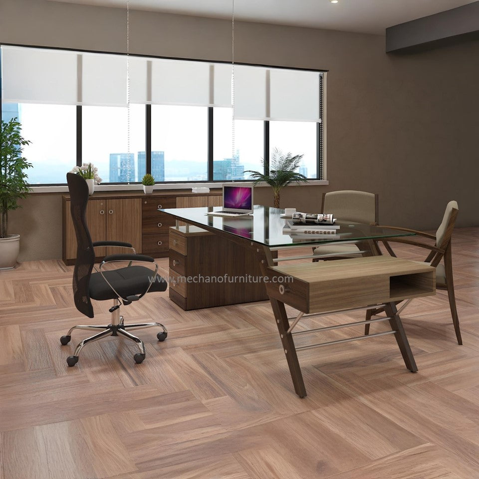 ZEE-1 (Table with built-in Storage)